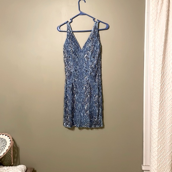 Prim Avera Dress - Picture 2 of 4